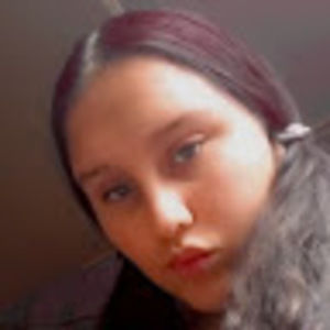 Meet your Posher, Izabella